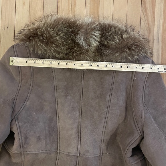 Vintage 1970s Luxurious Lanvin Deep Taupe Fur Collar Suede Coat - Size 14 - Picture 11 of 16